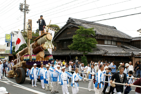 出雲町誠義会奉曳団