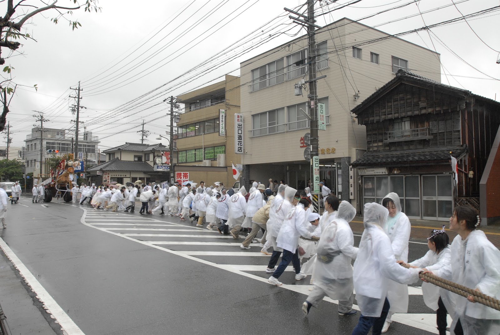 河崎町旭通奉曳団