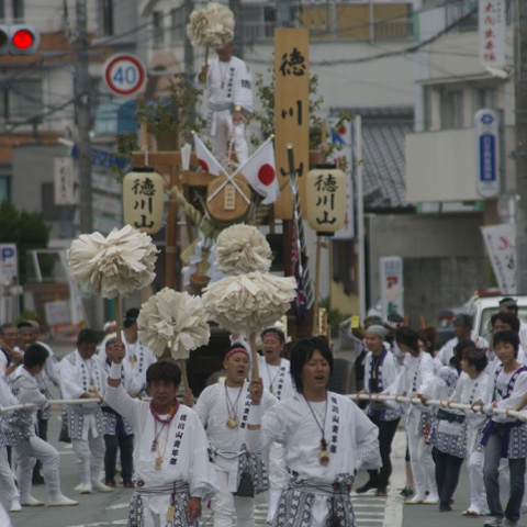徳川山お木曳奉曳団